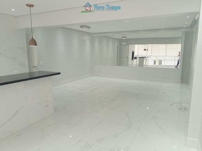 Apartamento em Santos, no bairro Marapé