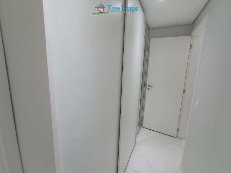 Apartamento em Santos, no bairro Marapé