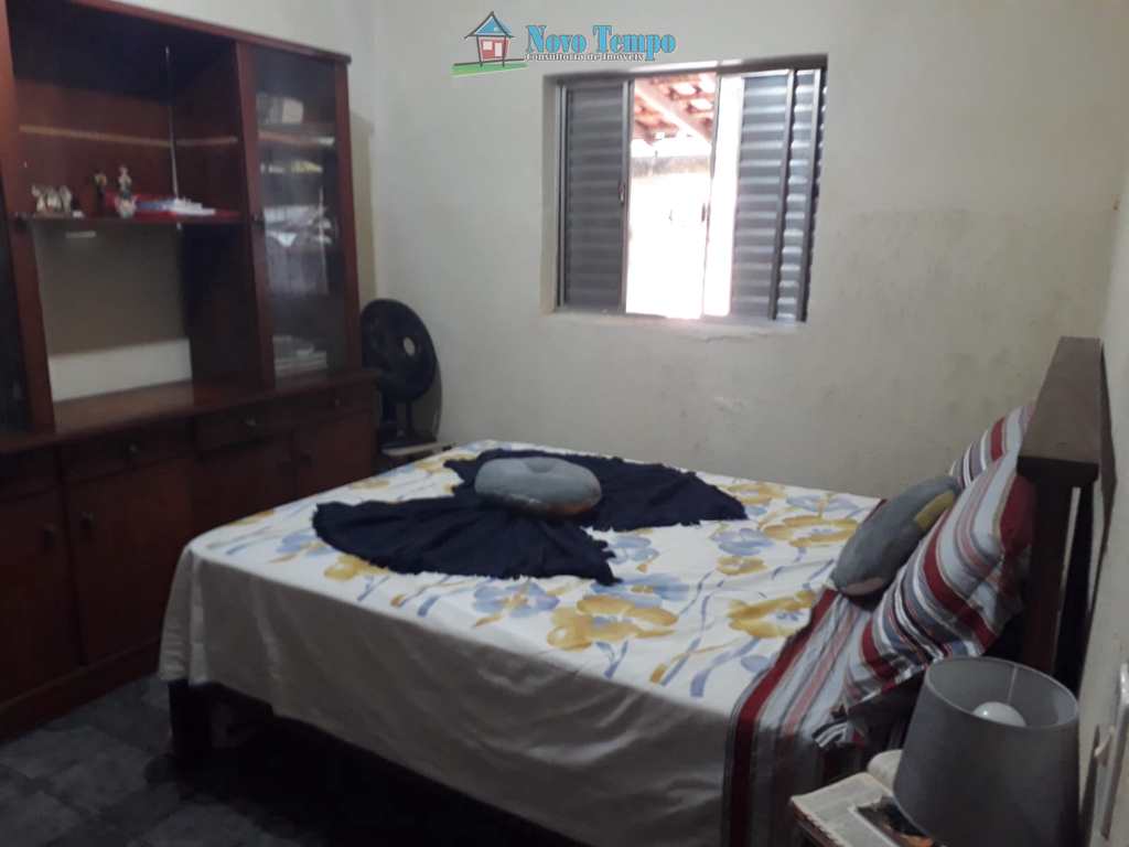 Casa em Santos, no bairro São Jorge