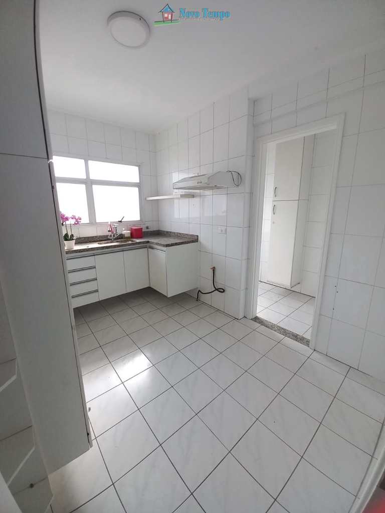 Apartamento em Santos, no bairro Gonzaga