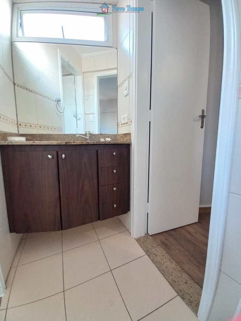Apartamento em Santos, no bairro Gonzaga