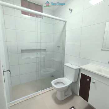 Apartamento em Santos, bairro Aparecida