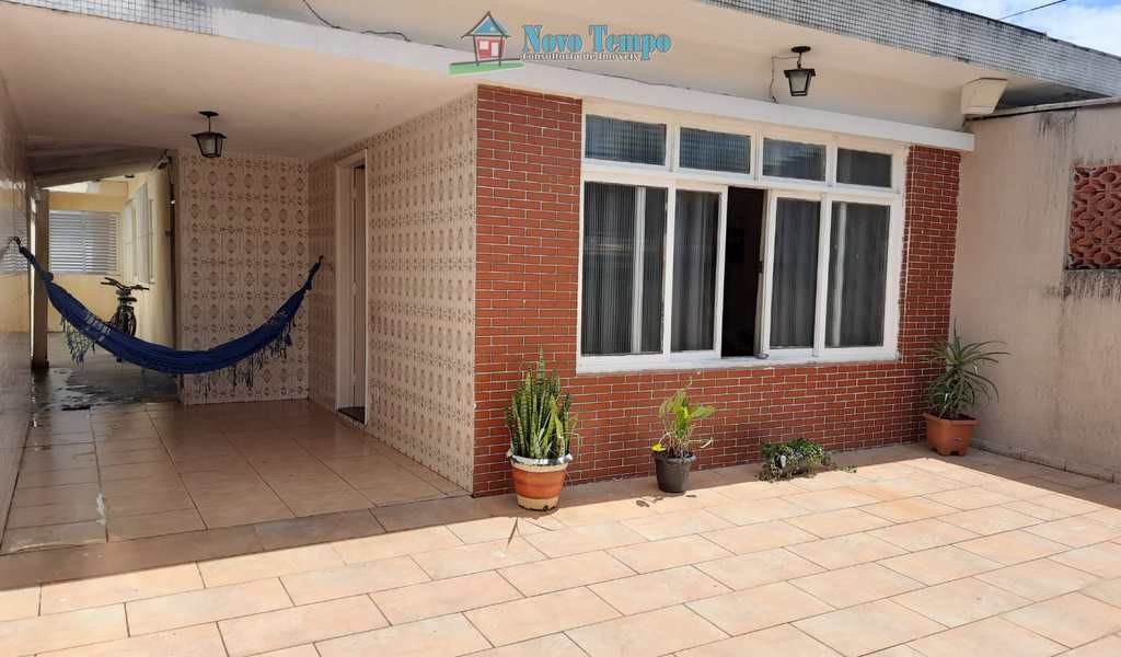 Casa em Santos, bairro São Jorge