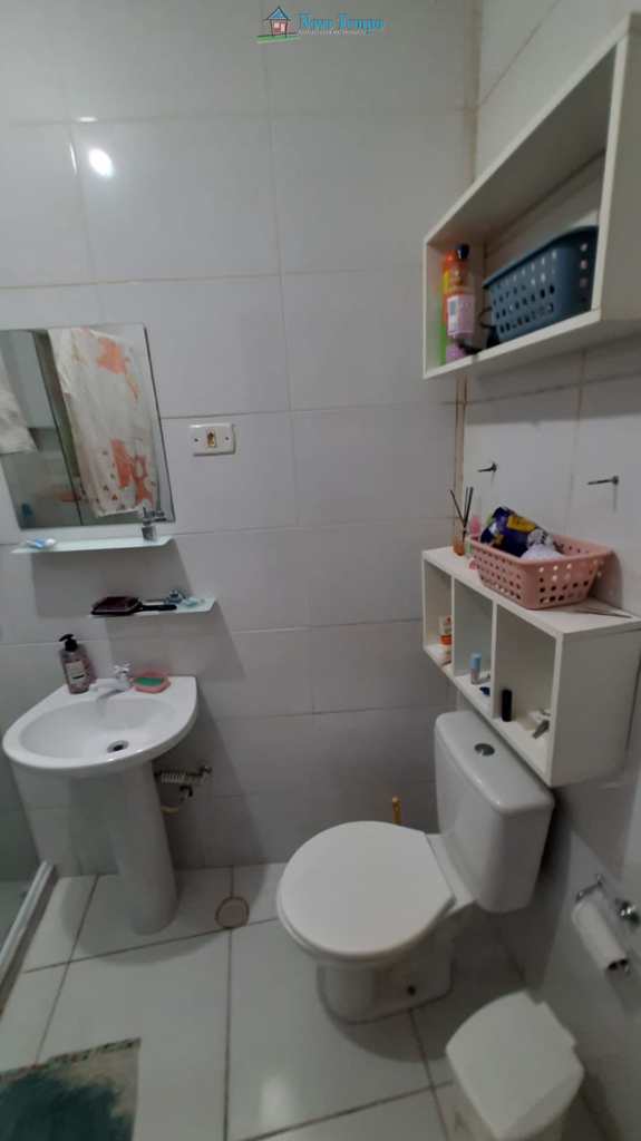 Casa em Santos, no bairro São Jorge