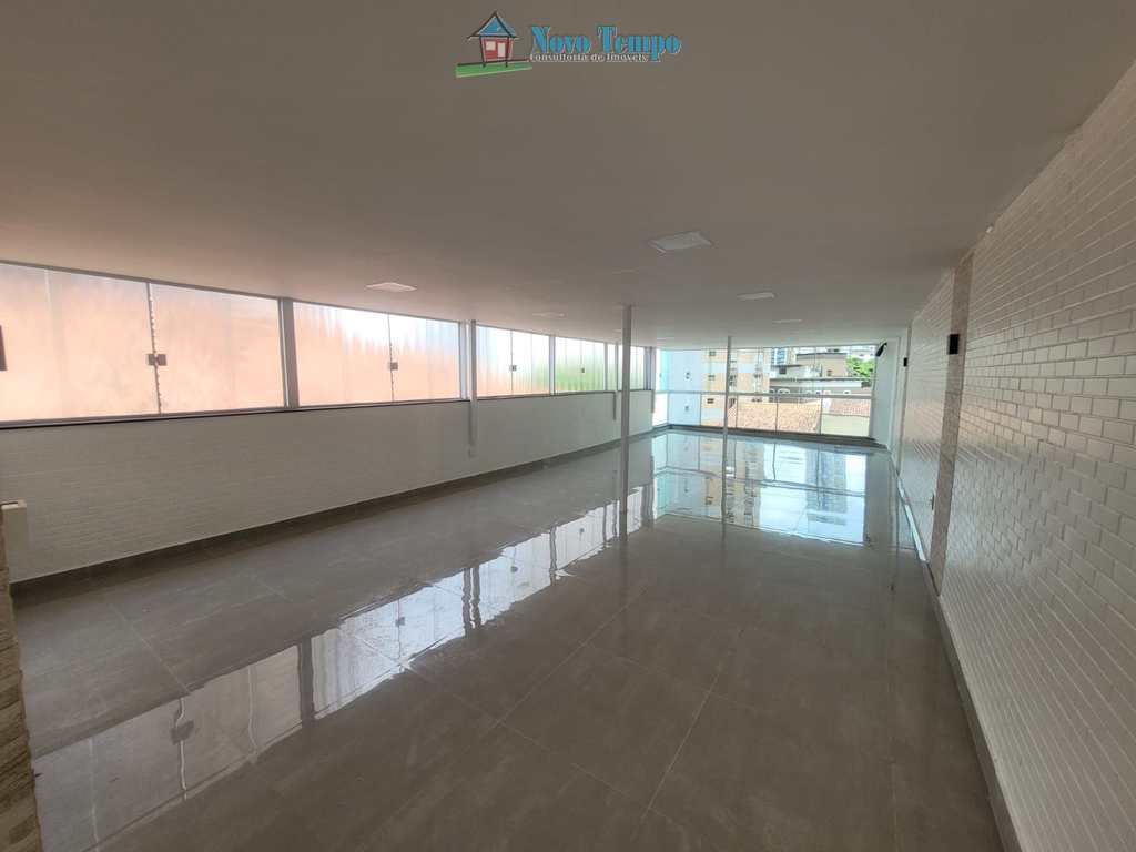 Casa em Santos, no bairro Gonzaga