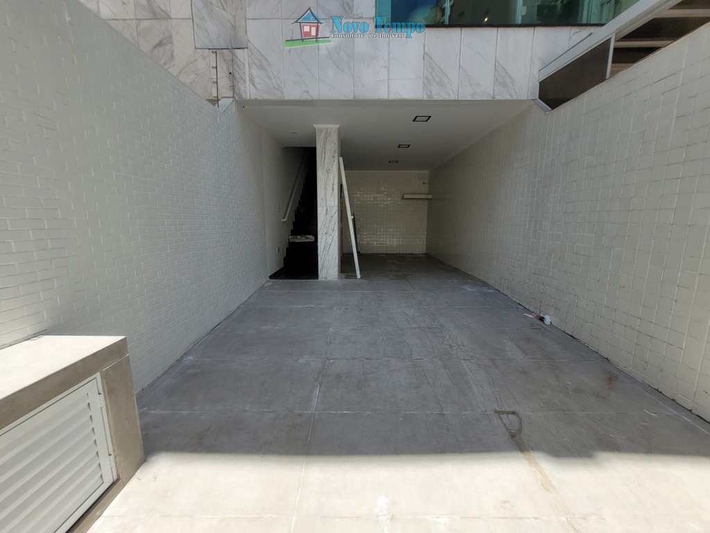 Casa em Santos, no bairro Gonzaga