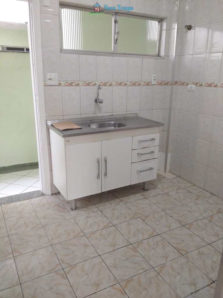 Kitnet em São Vicente, no bairro Centro
