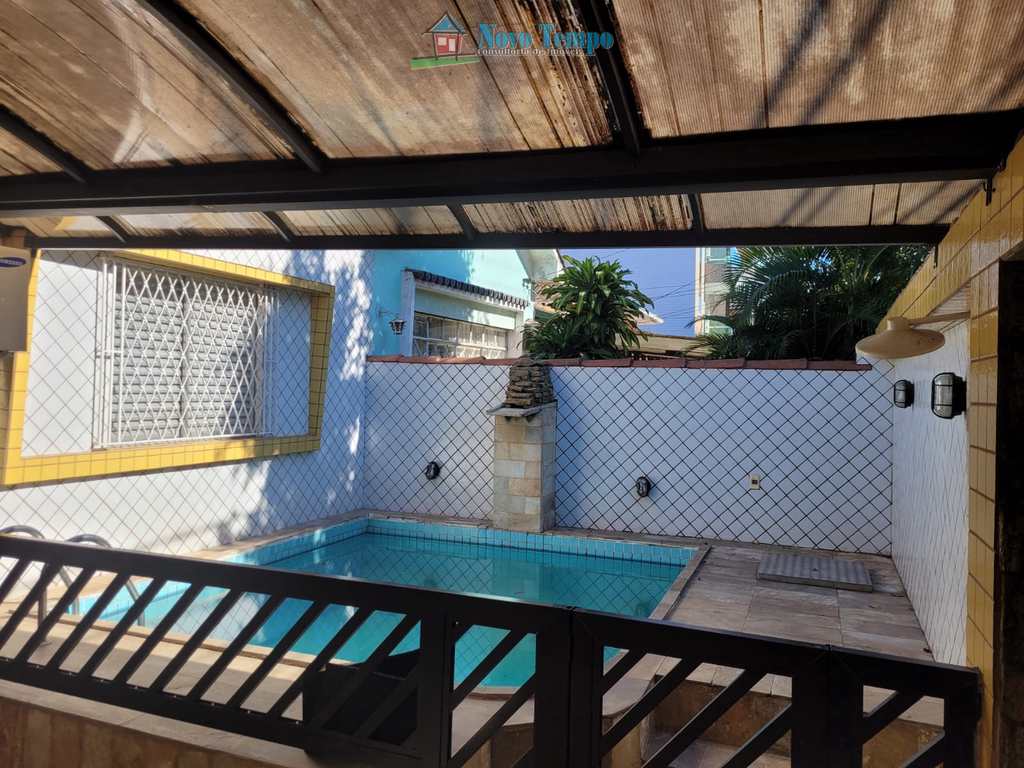 Casa em Santos, no bairro Aparecida