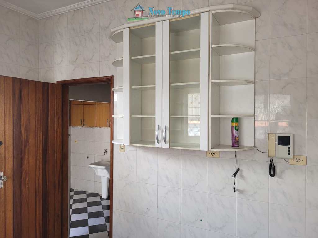 Casa em Santos, no bairro Aparecida