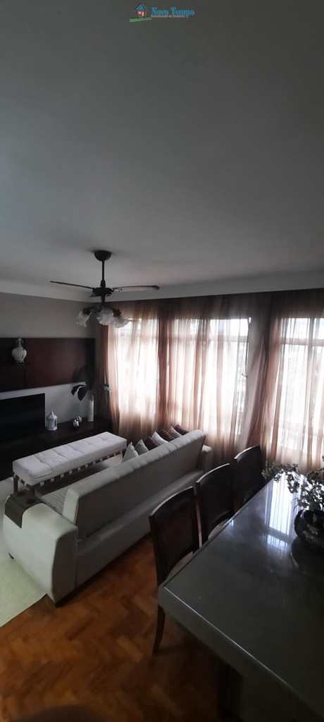 Apartamento em São Vicente, no bairro Centro