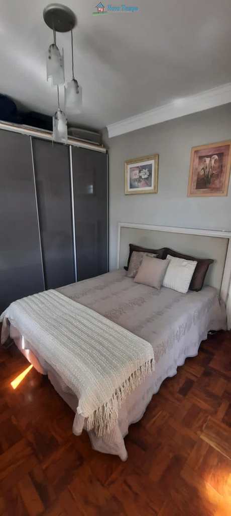 Apartamento em São Vicente, no bairro Centro