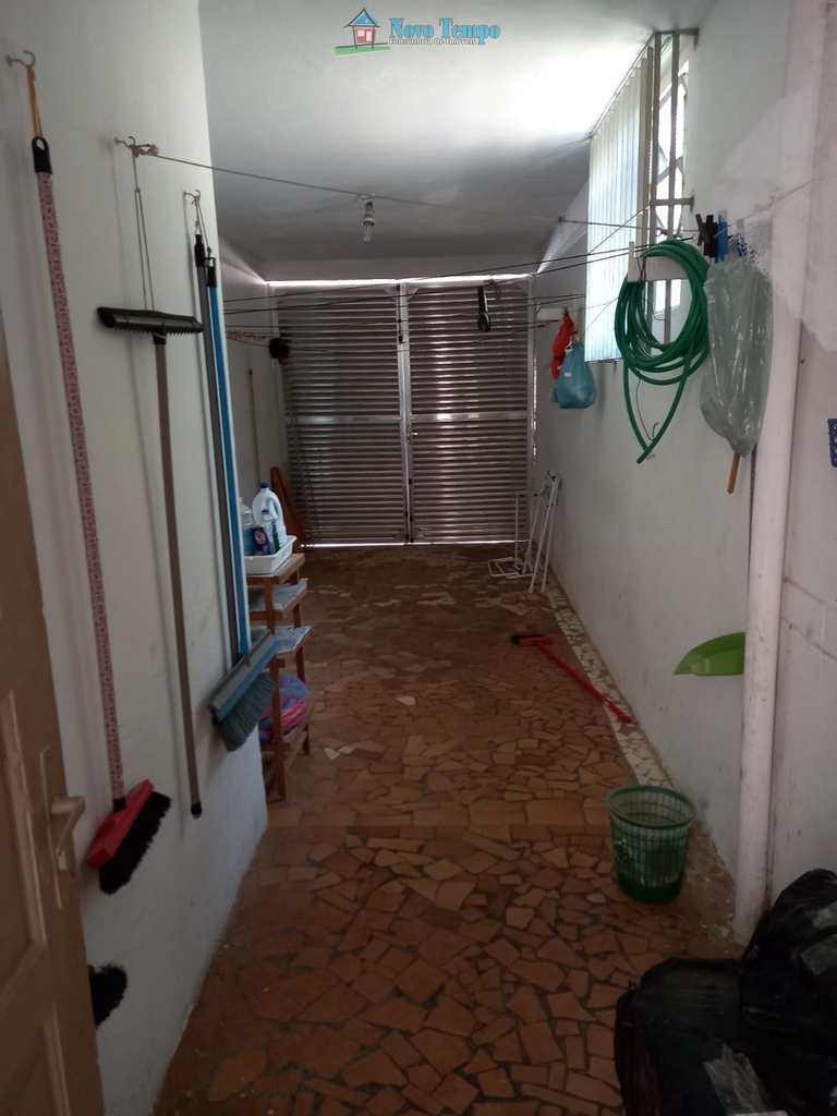 Casa em Santos, no bairro Ponta da Praia