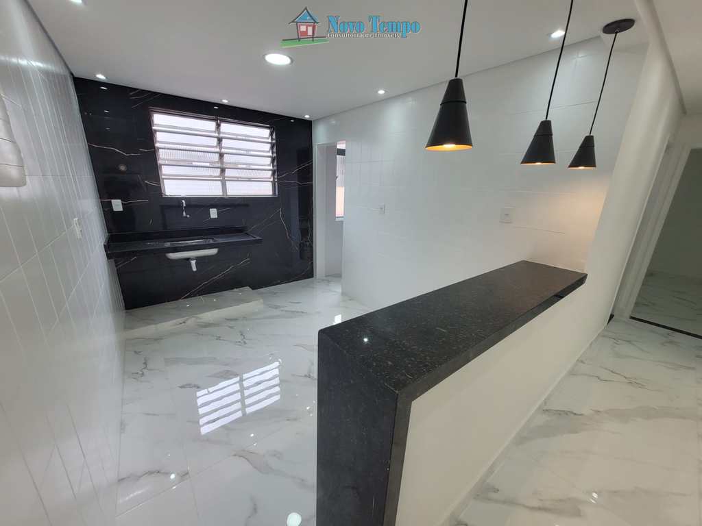Apartamento em Santos, no bairro Estuário