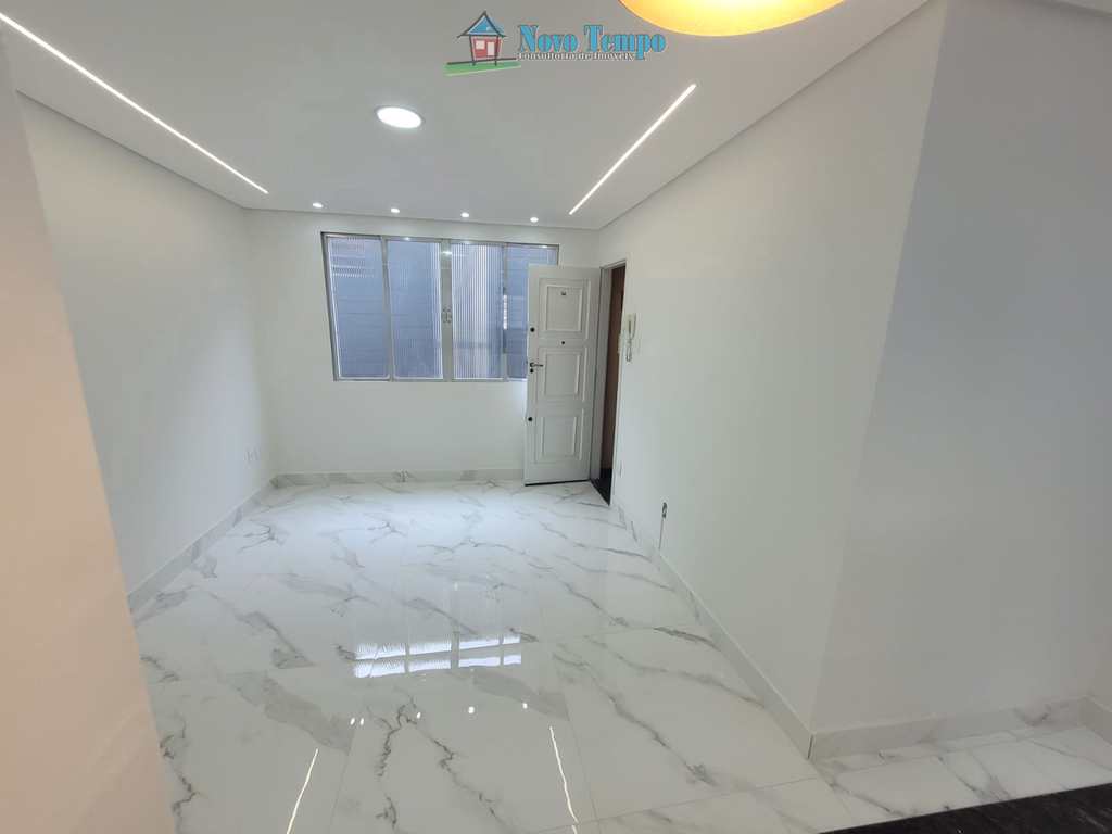 Apartamento em Santos, no bairro Estuário