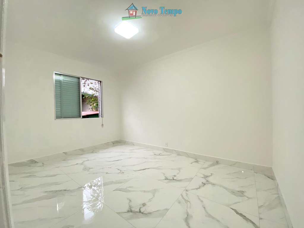 Apartamento em Santos, no bairro Estuário