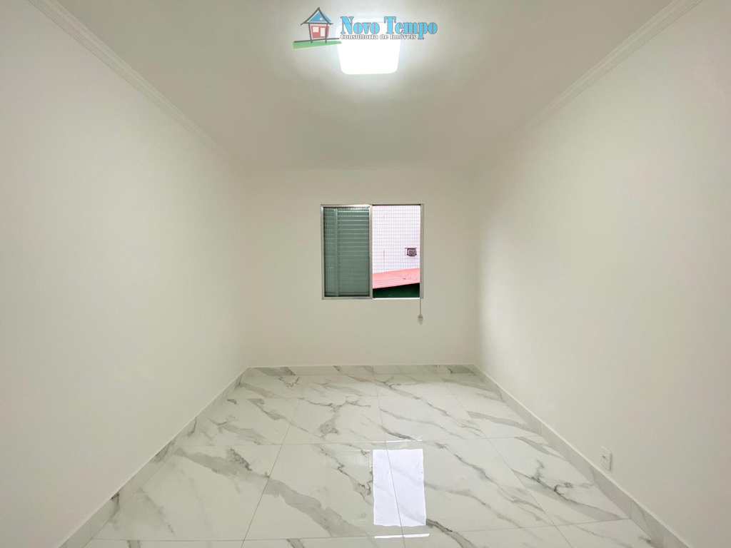 Apartamento em Santos, no bairro Estuário