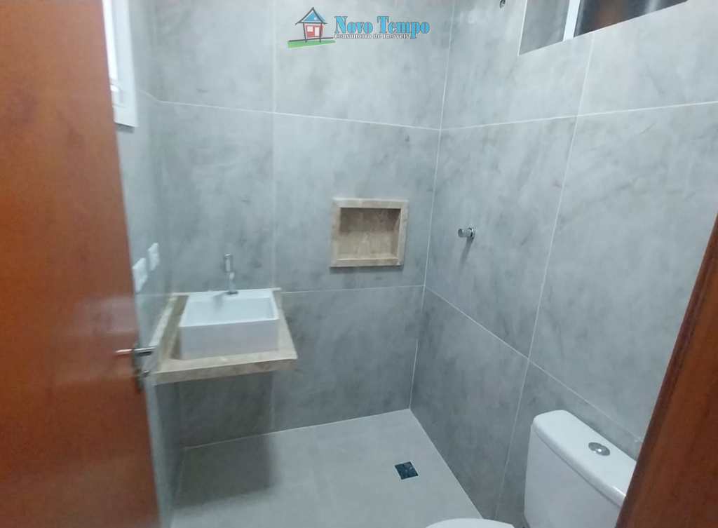 Casa em Santos, no bairro Aparecida