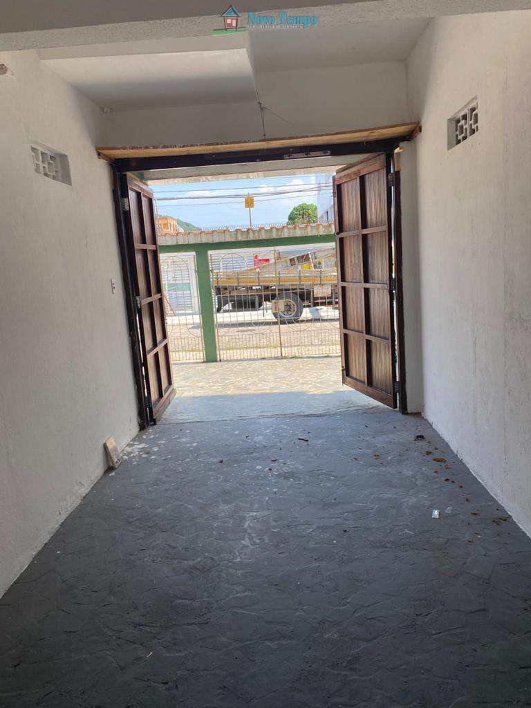 Apartamento em São Vicente, no bairro Parque Bitaru