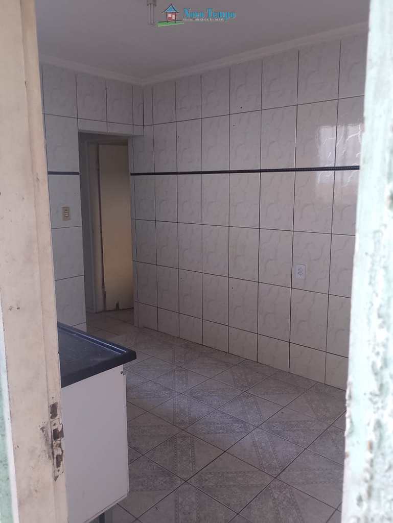 Casa em Santos, no bairro Piratininga