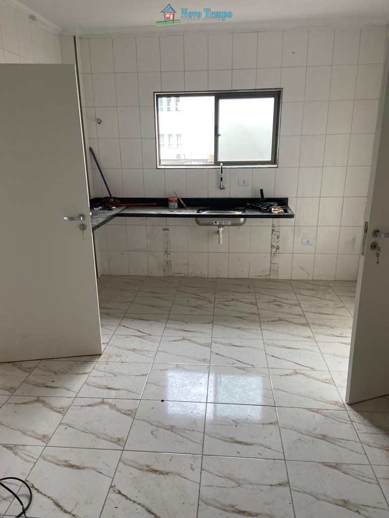 Casa em Santos, no bairro Macuco