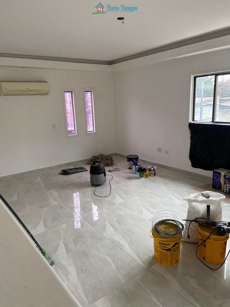 Casa em Santos, no bairro Macuco
