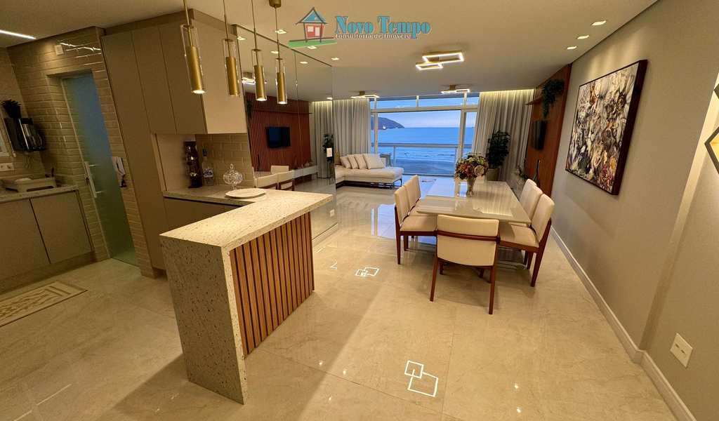 Apartamento em Santos, bairro Gonzaga