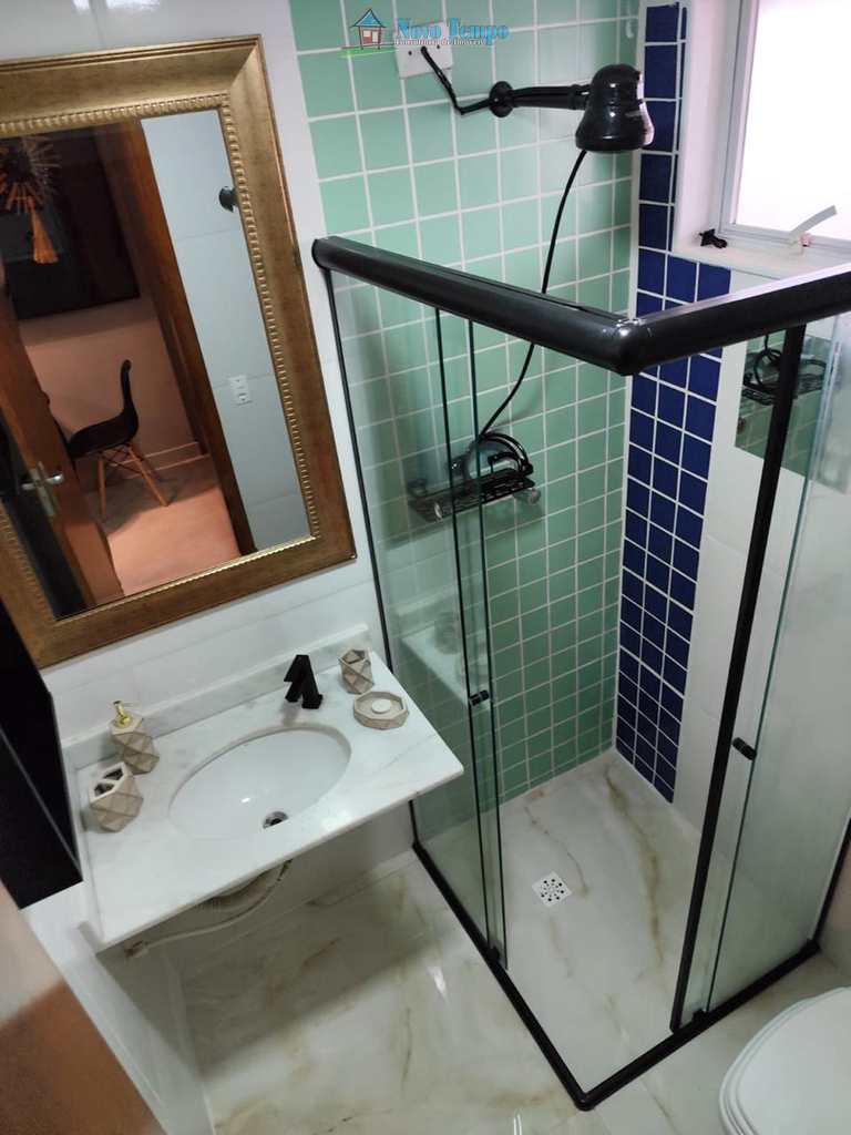Apartamento em São Vicente, no bairro Parque São Vicente