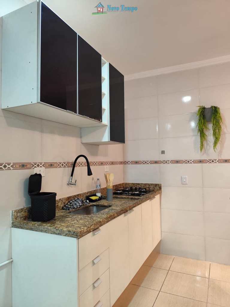 Apartamento em São Vicente, no bairro Parque São Vicente