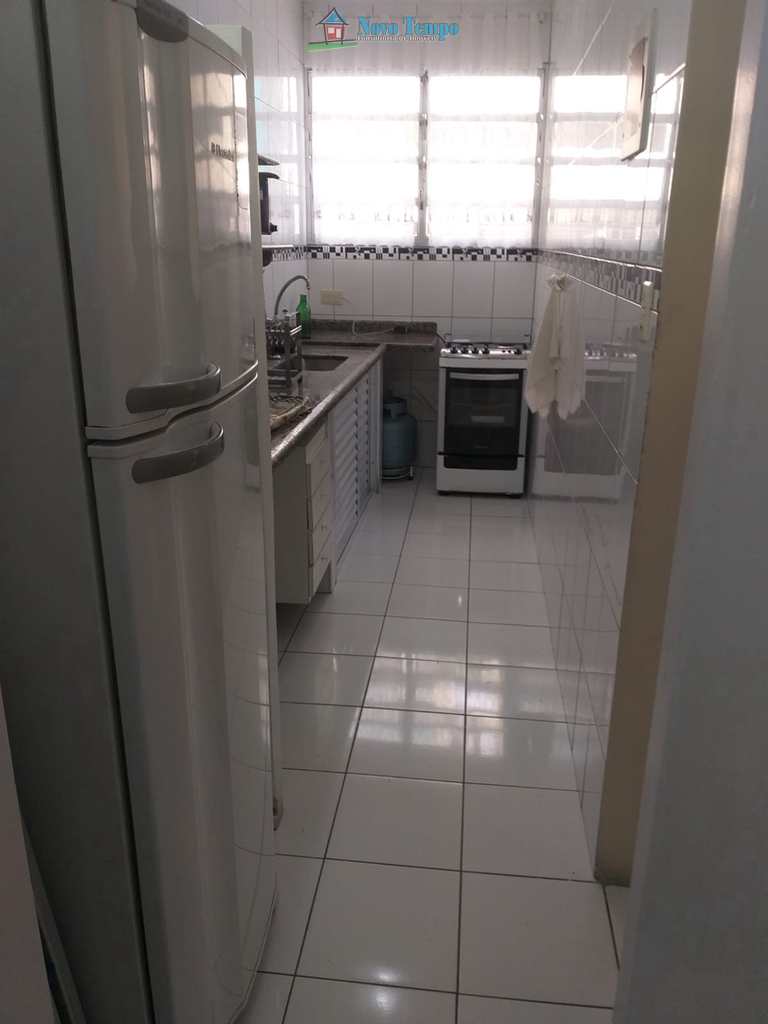 Apartamento em São Vicente, no bairro Centro