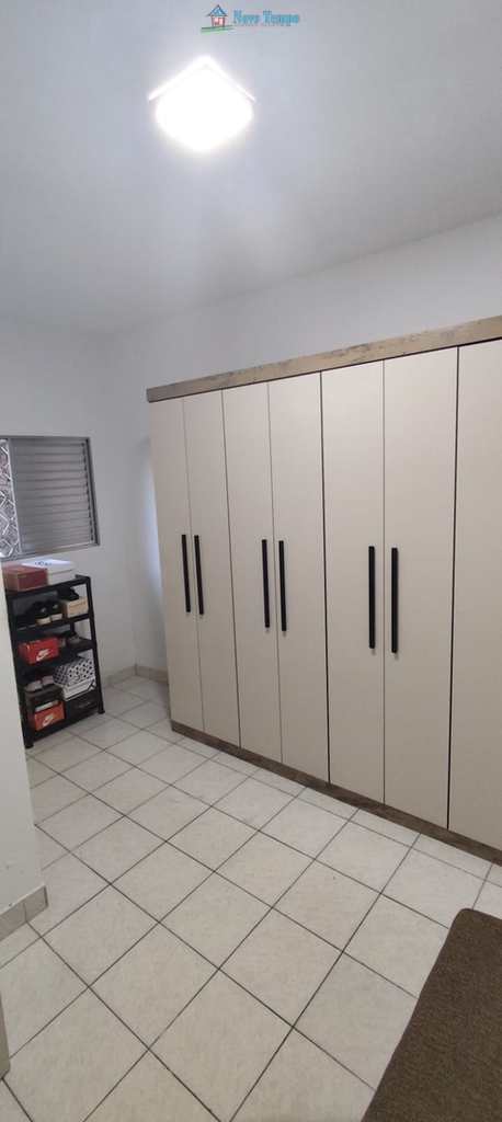 Casa em Santos, no bairro Estuário