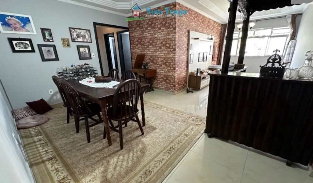 Apartamento em São Vicente, bairro Itararé