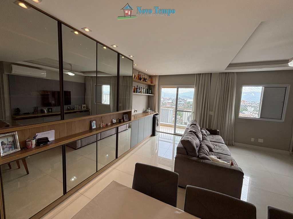 Apartamento em Santos, no bairro Estuário