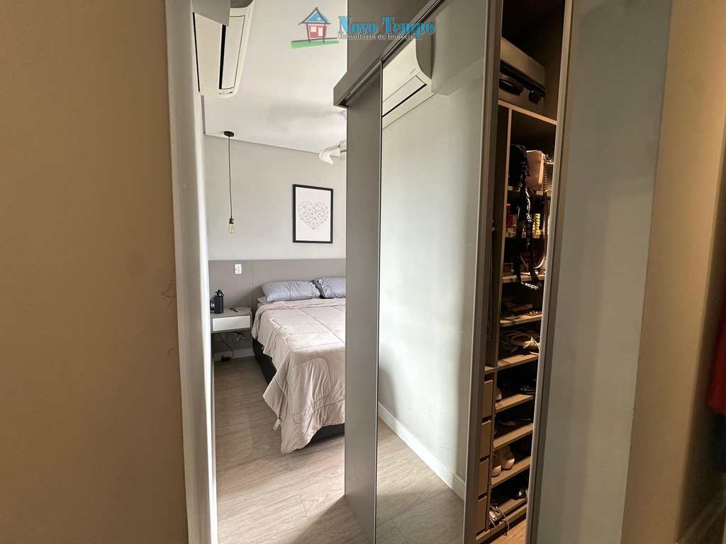 Apartamento em Santos, no bairro Estuário