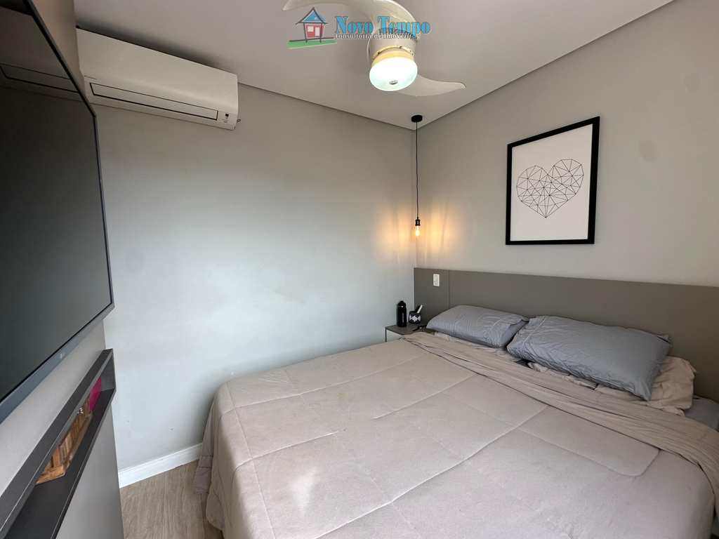 Apartamento em Santos, no bairro Estuário