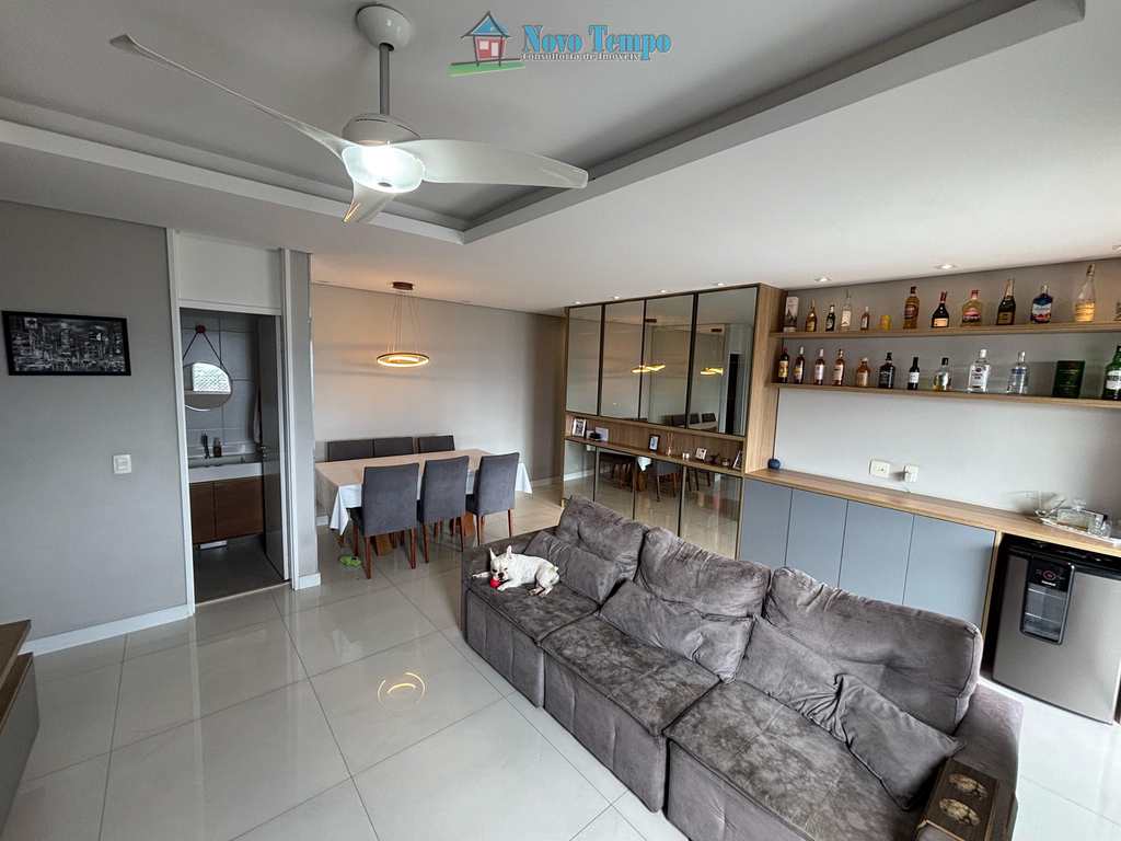 Apartamento em Santos, no bairro Estuário