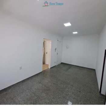 Apartamento em Santos, bairro Estuário
