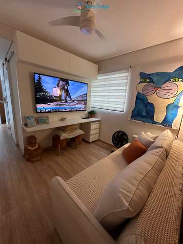 Apartamento, código 12898 em Santos, bairro Ponta da Praia