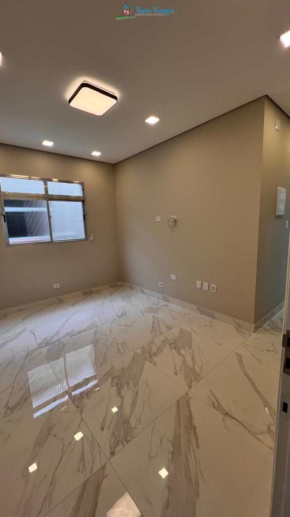 Apartamento em Santos, no bairro Embaré