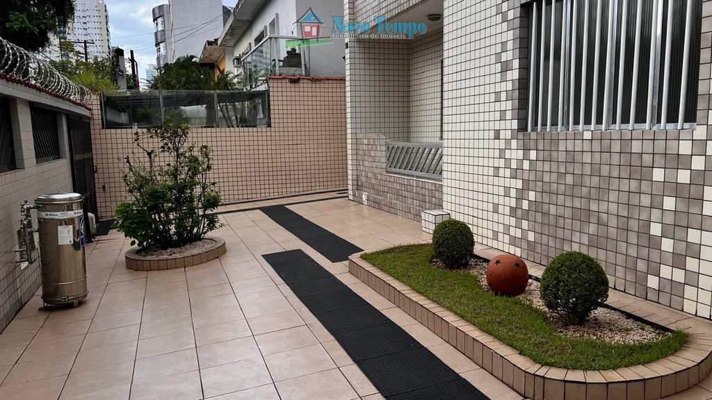 Apartamento em Santos, no bairro Embaré