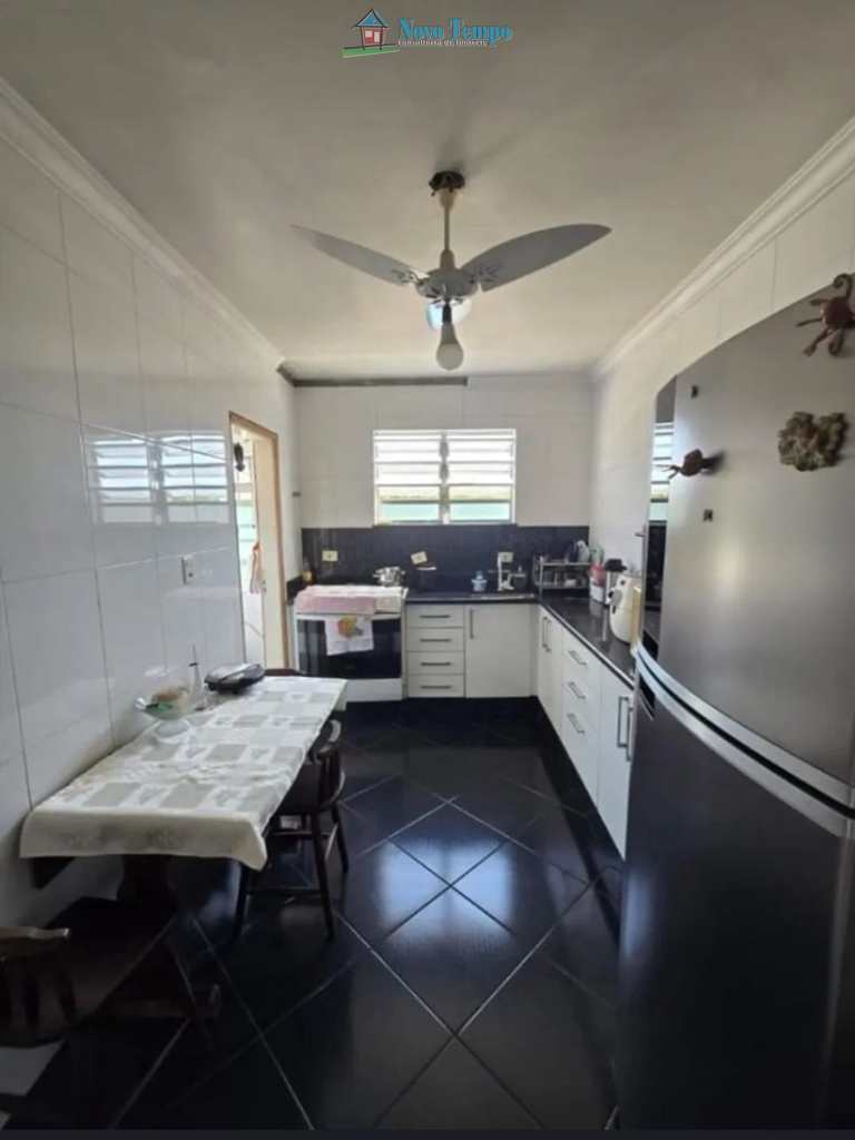 Apartamento em Santos, no bairro Estuário