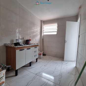 Apartamento em Santos, bairro Aparecida