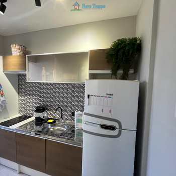 Apartamento em São Vicente, bairro Centro