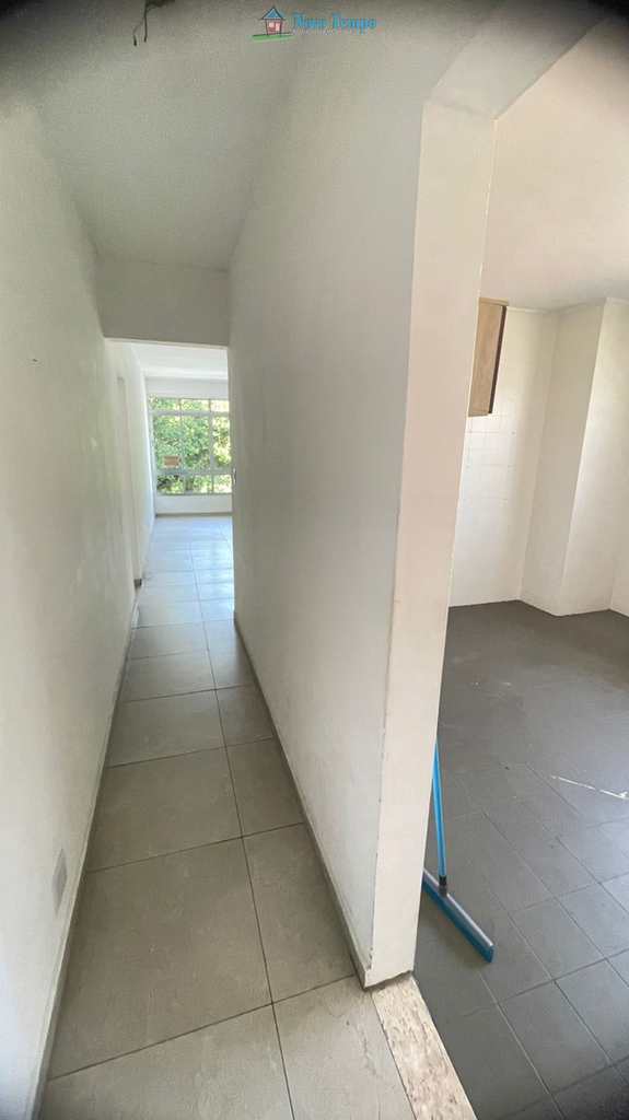 Apartamento em Santos, no bairro Ponta da Praia