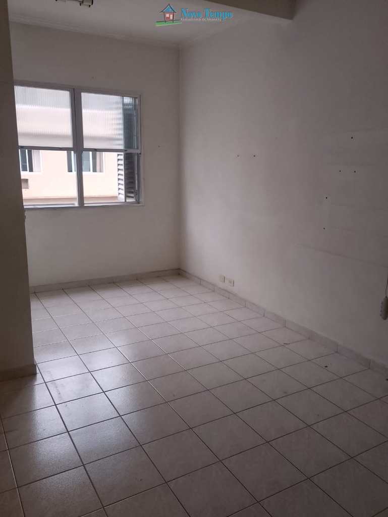 Apartamento em São Vicente, no bairro Centro