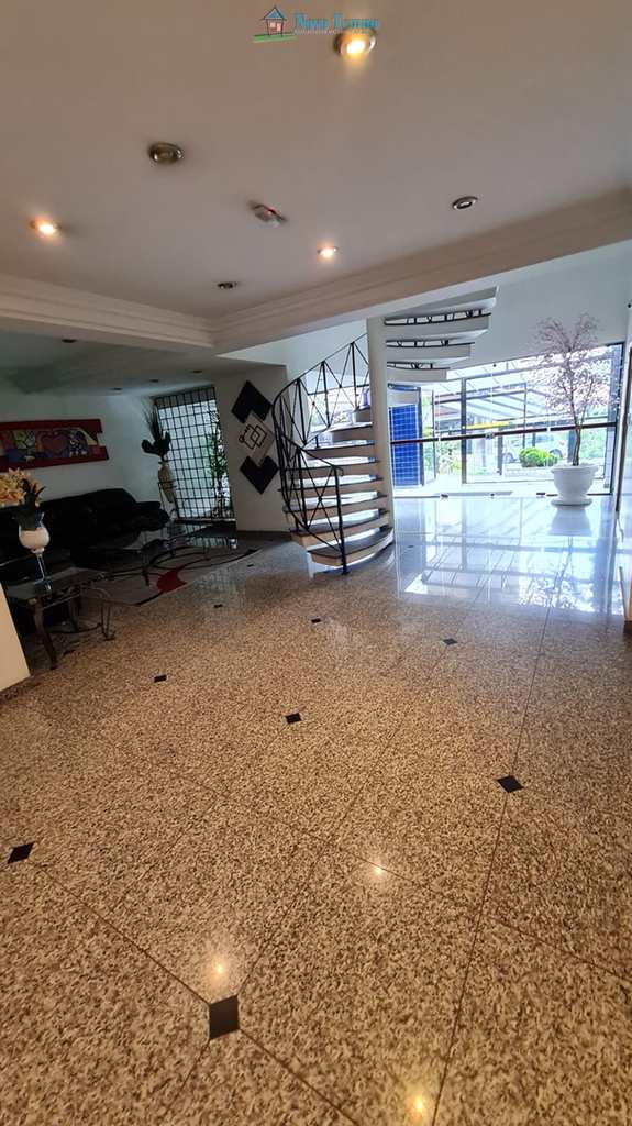 Apartamento em Santos, no bairro Ponta da Praia