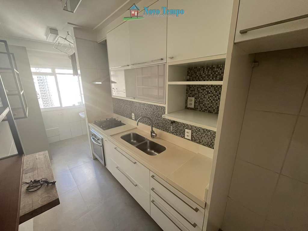 Apartamento em Santos, no bairro Marapé