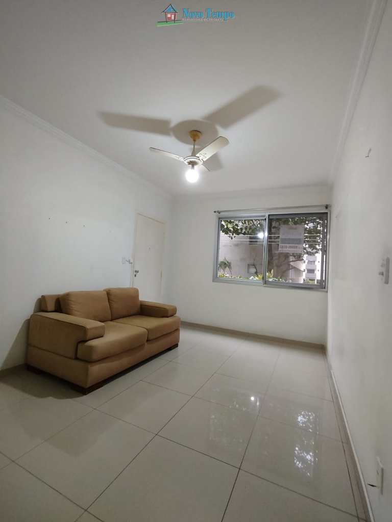 Apartamento em São Vicente, no bairro Itararé