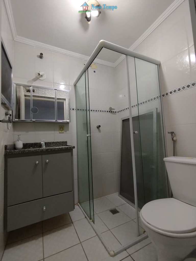 Apartamento em São Vicente, no bairro Itararé