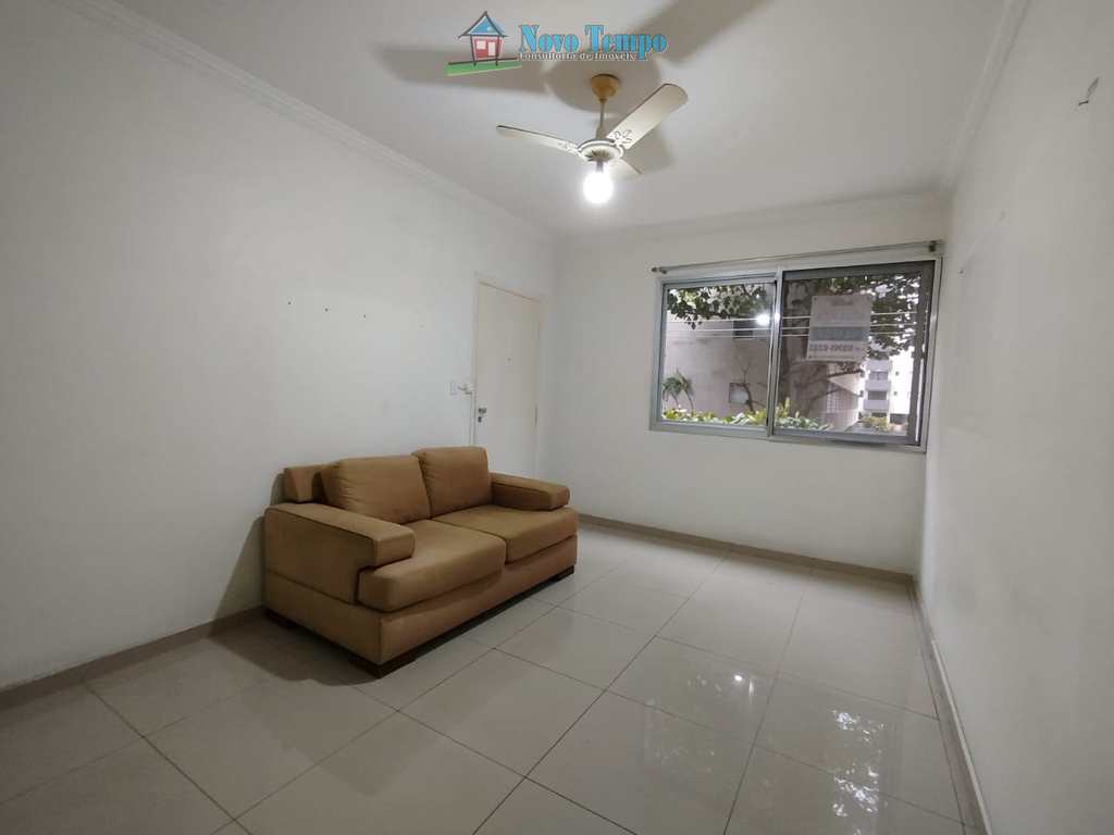 Apartamento em São Vicente, no bairro Itararé