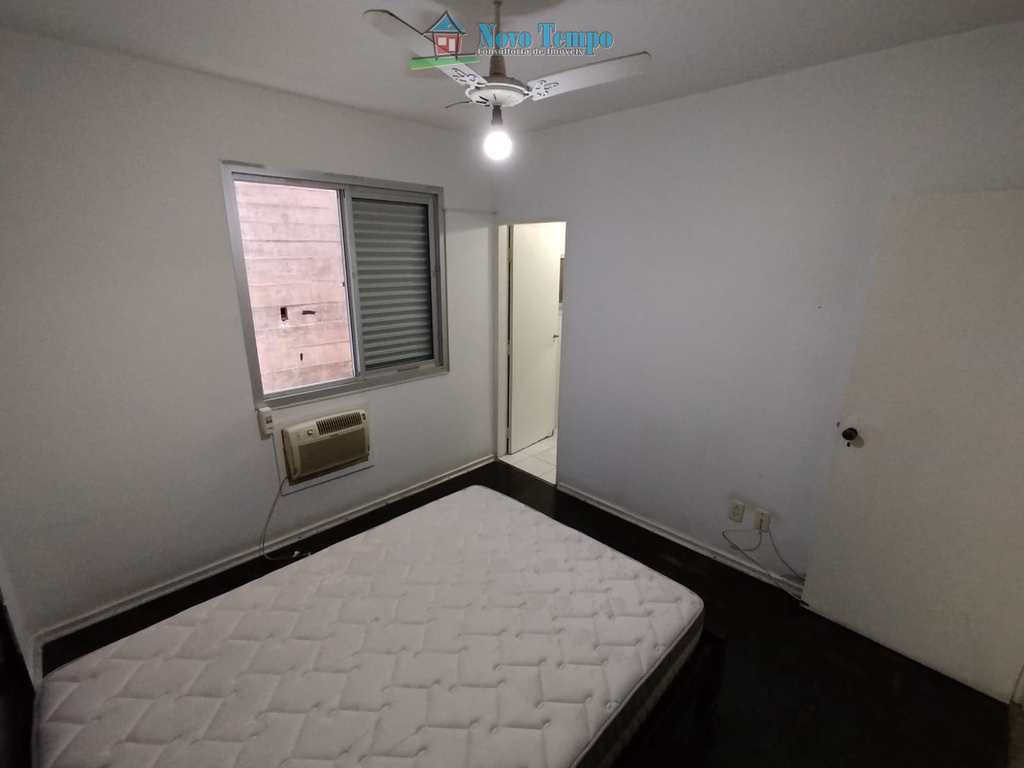 Apartamento em São Vicente, no bairro Itararé